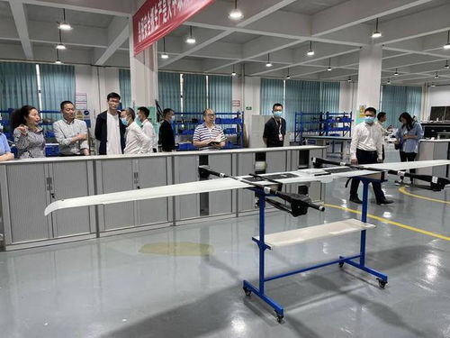 探訪 再造產業自貢 的 工業密碼 中省媒體記者感受老工業城市轉型升級